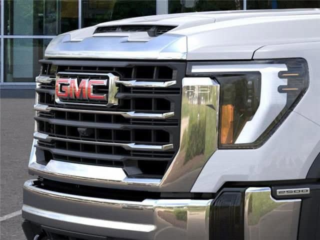 New 2026 GMC Sierra 2500 SLE image 13