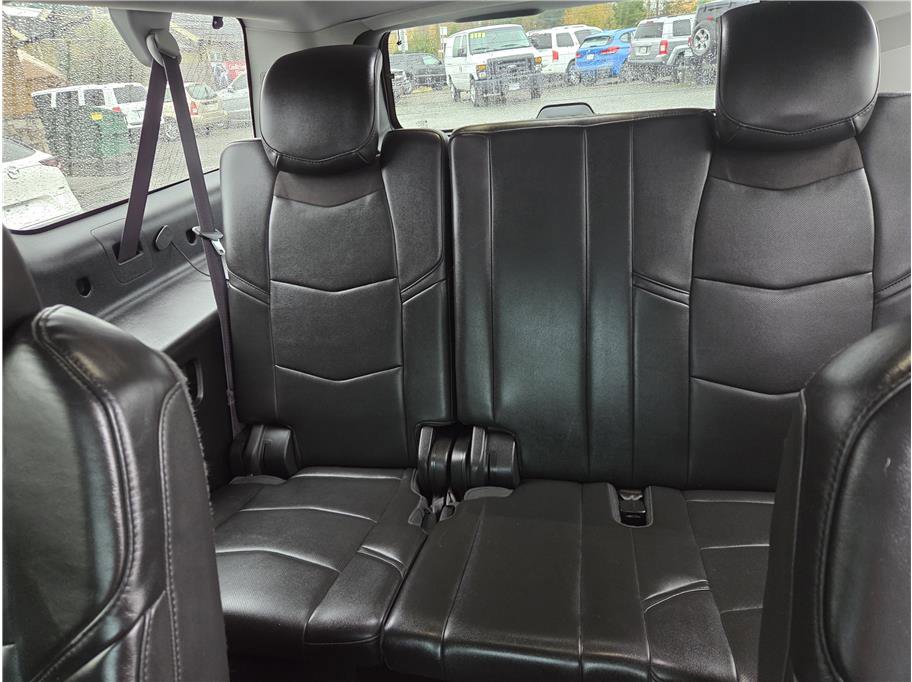 Used 2015 Cadillac Escalade ESV Premium image 20