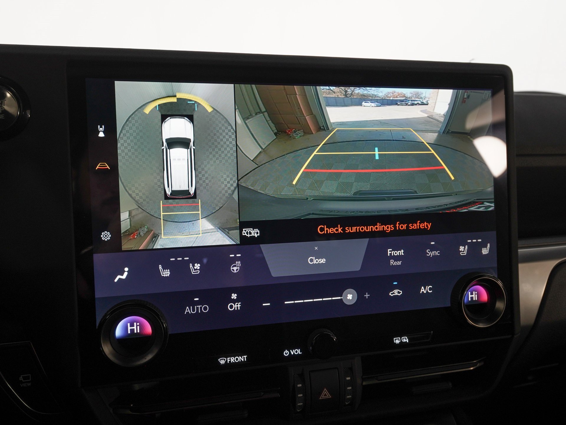 Used 2025 Lexus GX 550 550 Luxury w/ Cold Area Package image 27