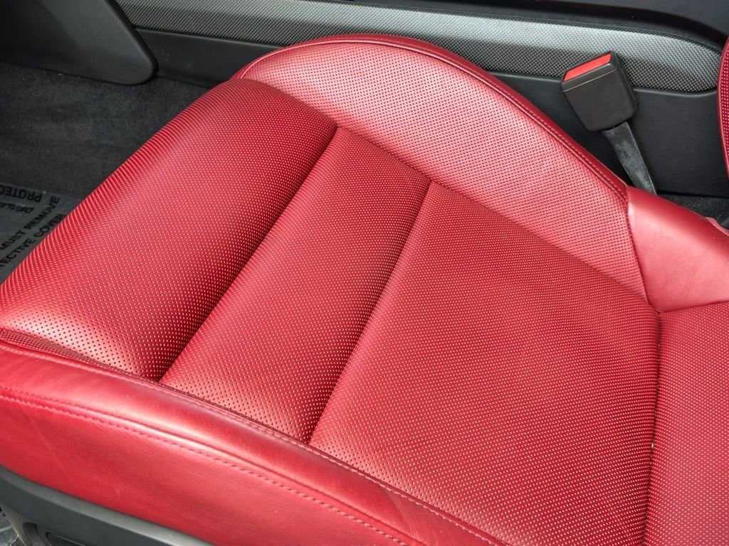 Used 2021 Porsche Taycan Turbo S image 32