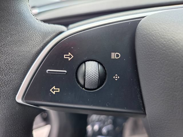 Used 2025 Tesla Model 3 Long Range RWD image 35