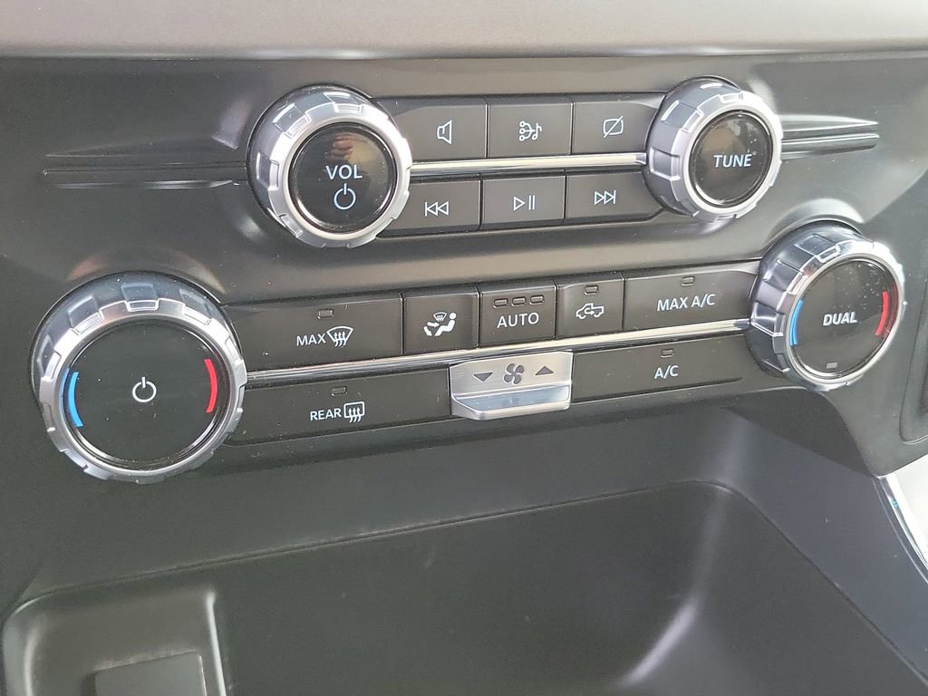 Used 2024 Ford F150 XLT w/ Mobile Office Package image 12