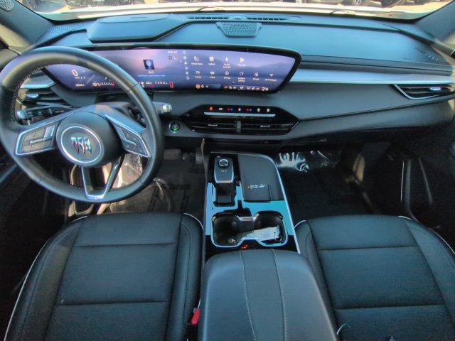 Used 2025 Buick Enclave Preferred FWD image 15