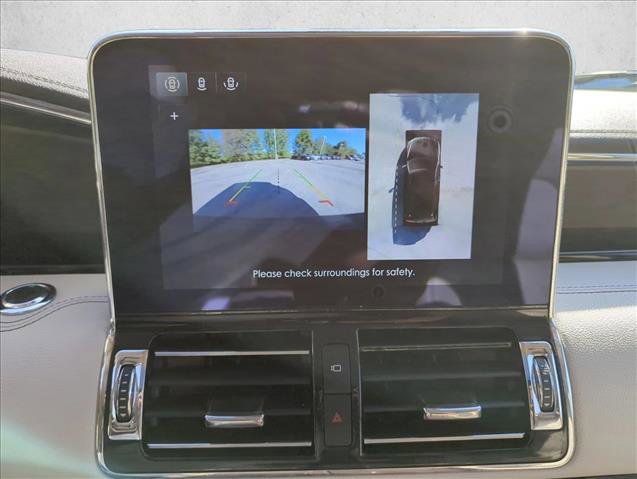 Used 2020 Lincoln Navigator Reserve image 14