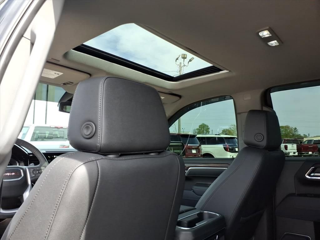 Used 2025 GMC Sierra 1500 SLT w/ SLT Premium Plus Package image 20