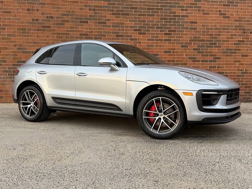 New 2026 Porsche Macan S image 9