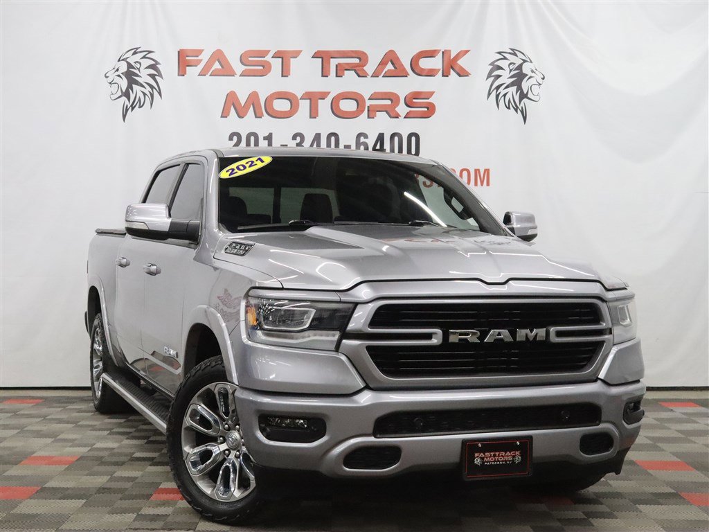 Used 2021 RAM 1500 Laramie AWD/4WD image 3