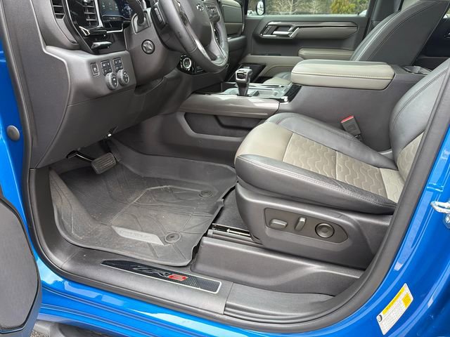 Used 2023 Chevrolet Silverado 1500 ZR2 w/ Technology Package image 9