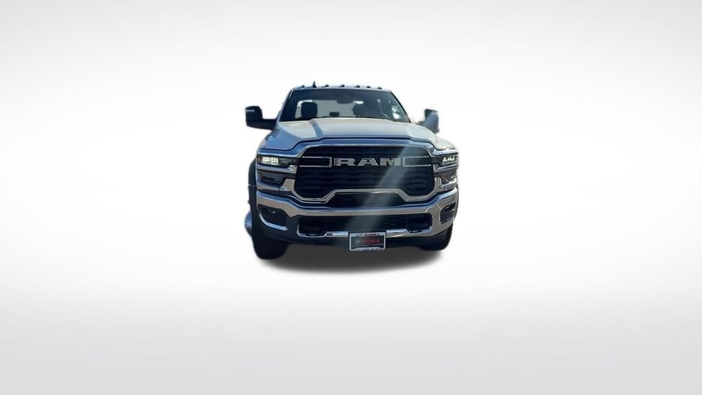 New 2026 RAM 5500 Tradesman w/ Chrome Appearance Group image 39