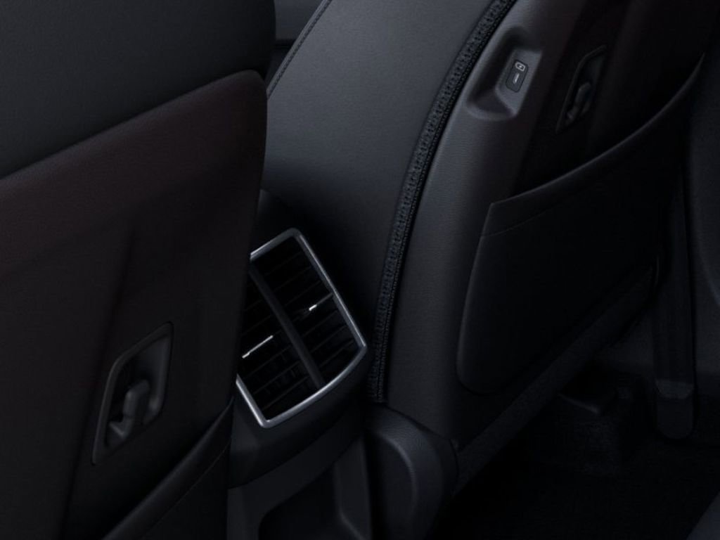 New 2026 Kia Sportage X-Line w/ X-Line Technology Package image 26