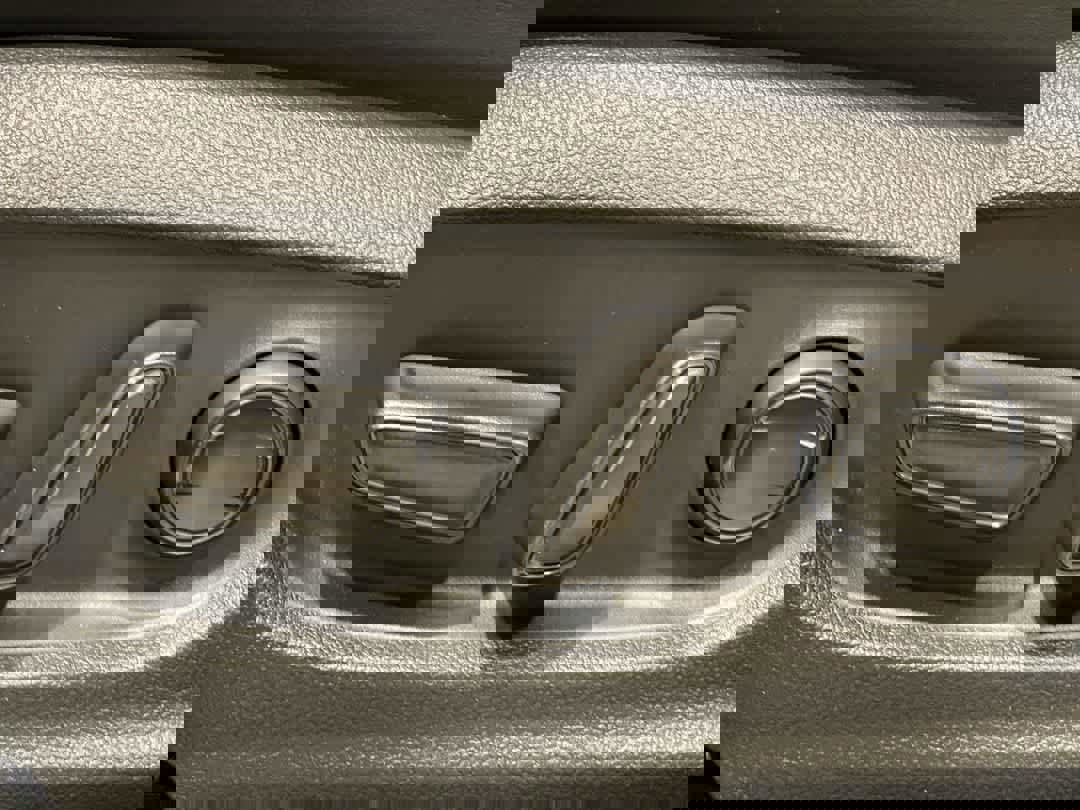 Certified 2023 Toyota Crown XLE image 14