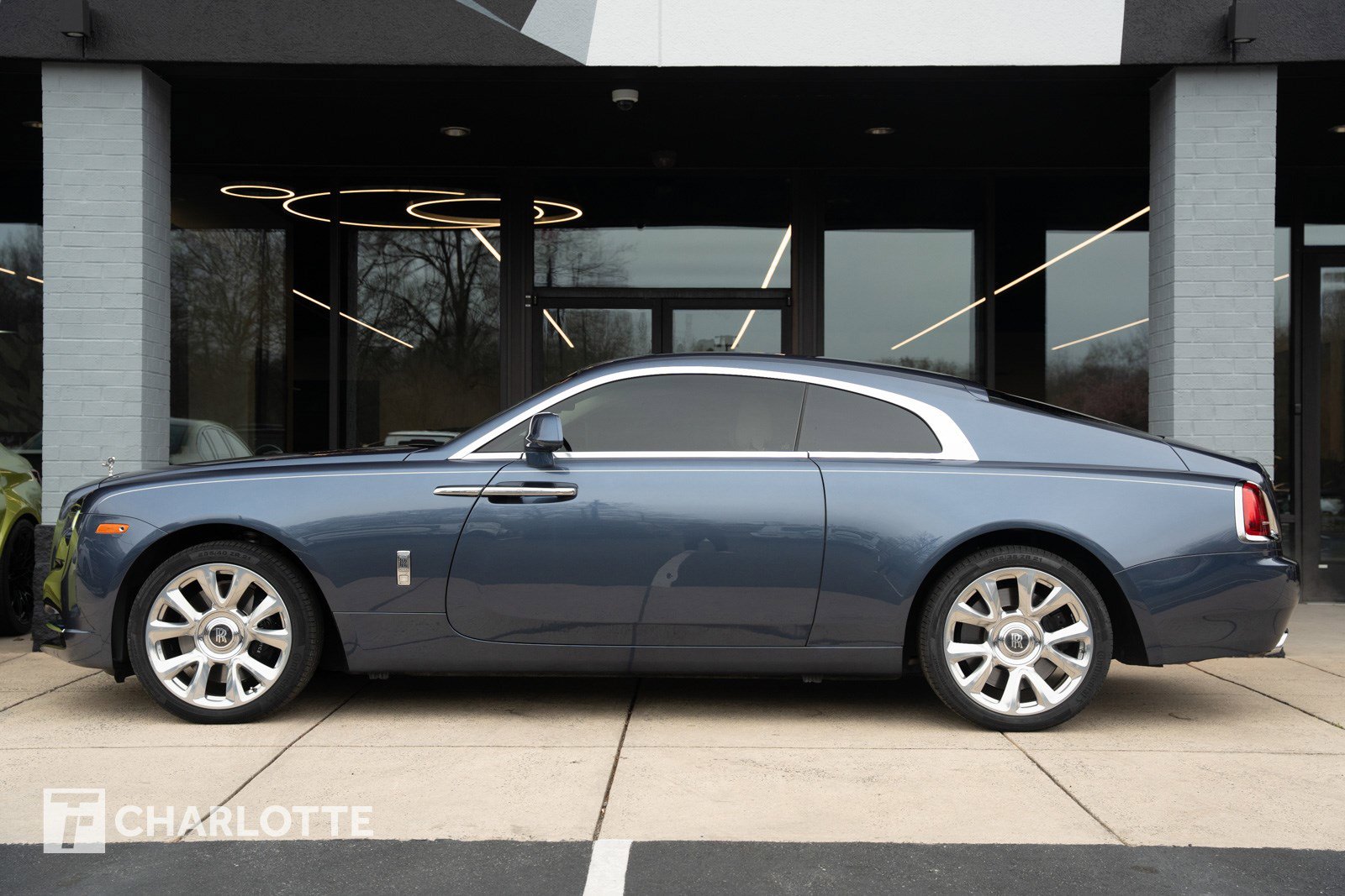 Used 2019 Rolls-Royce Wraith image 8