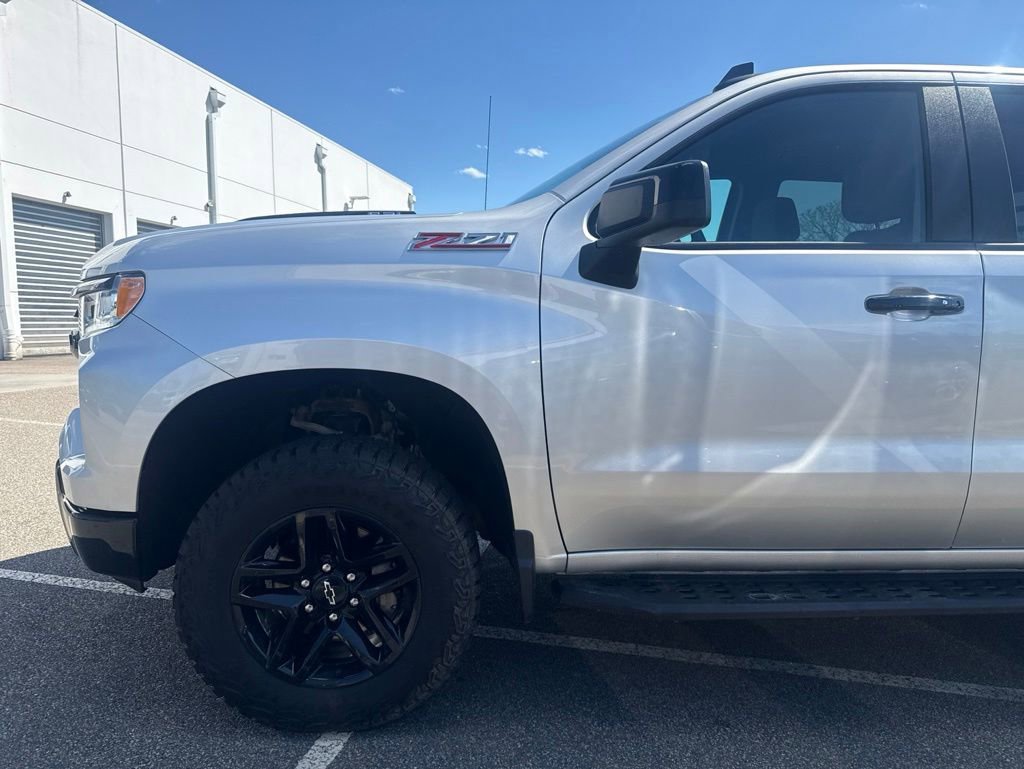 Used 2022 Chevrolet Silverado 1500 LT Trail Boss AWD/4WD image 5