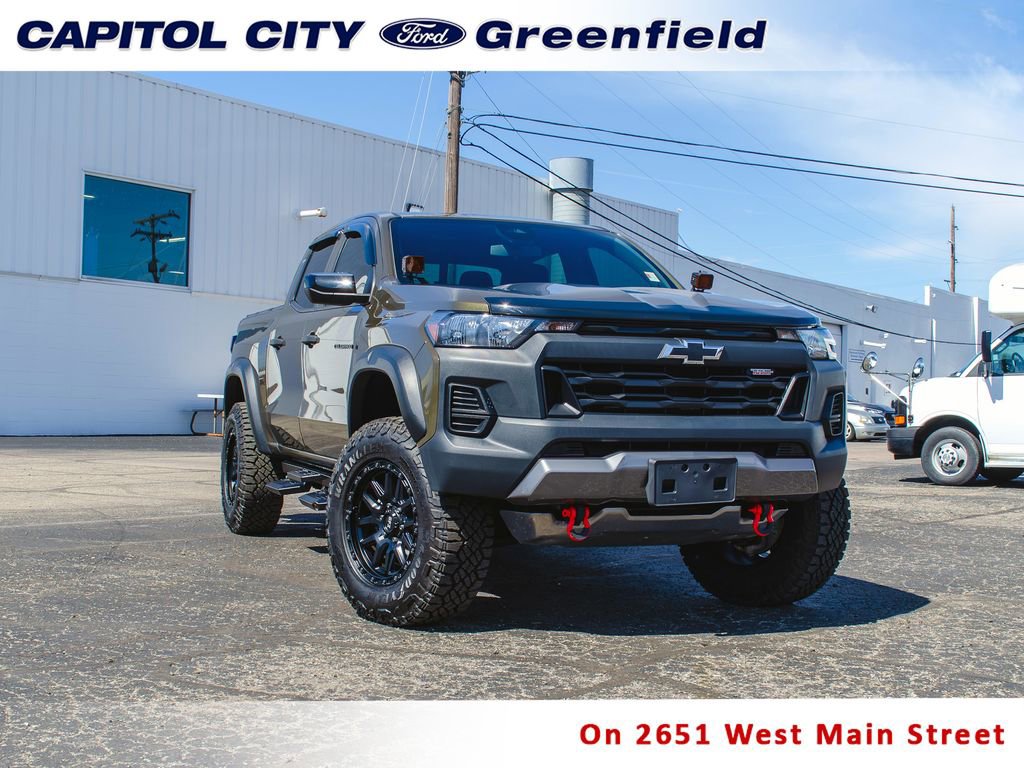 Used 2023 Chevrolet Colorado Trail Boss w/ Advanced Trailering Package image 1