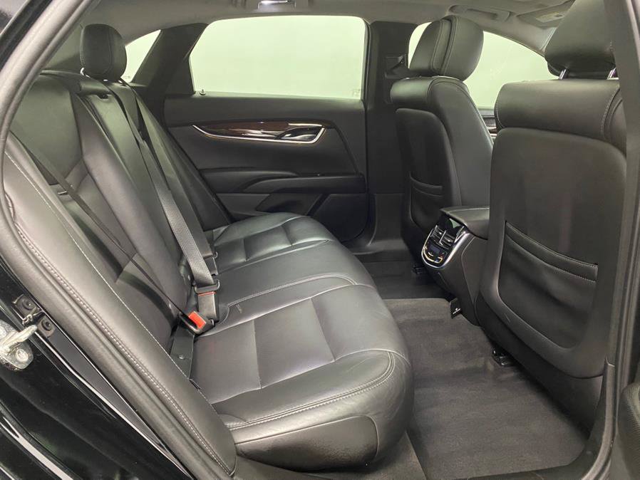 Used 2014 Cadillac XTS Premium FWD image 26