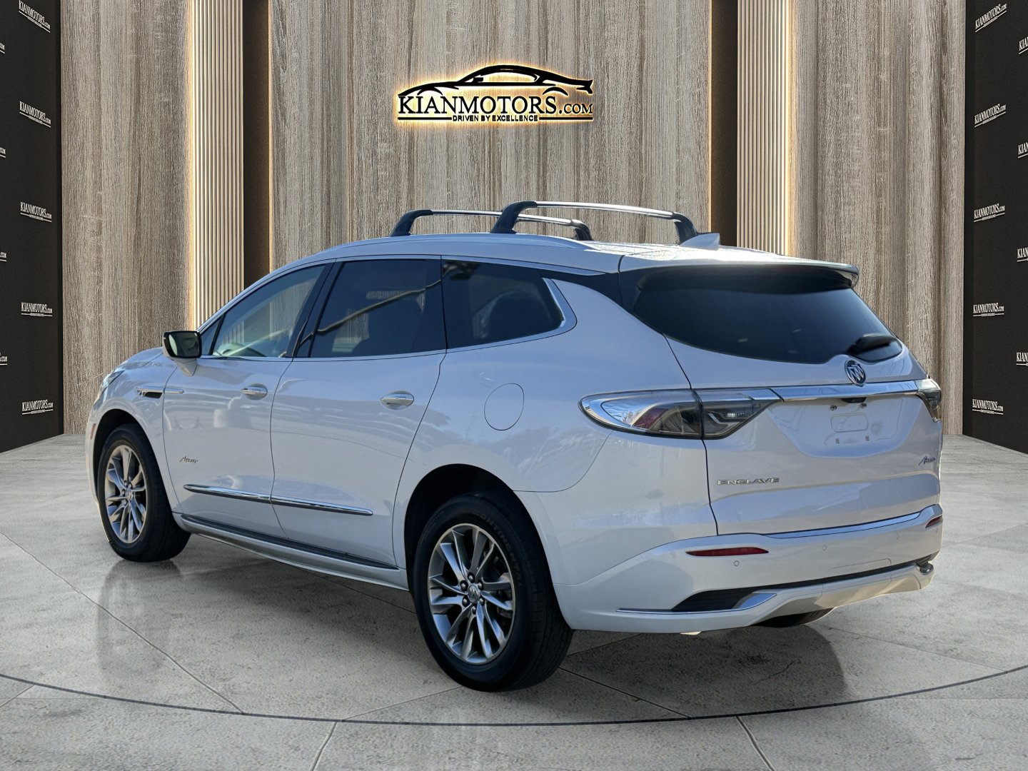 Used 2024 Buick Enclave Avenir w/ LPO, Hit The Road Package image 5