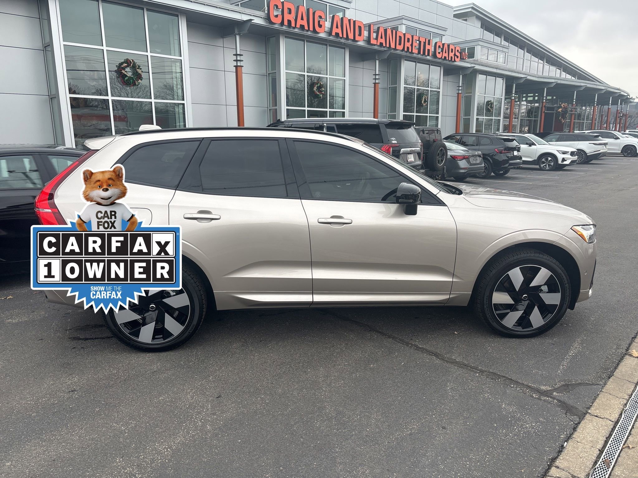 Used 2025 Volvo XC60 T8 Plus w/ Protection Package Premier