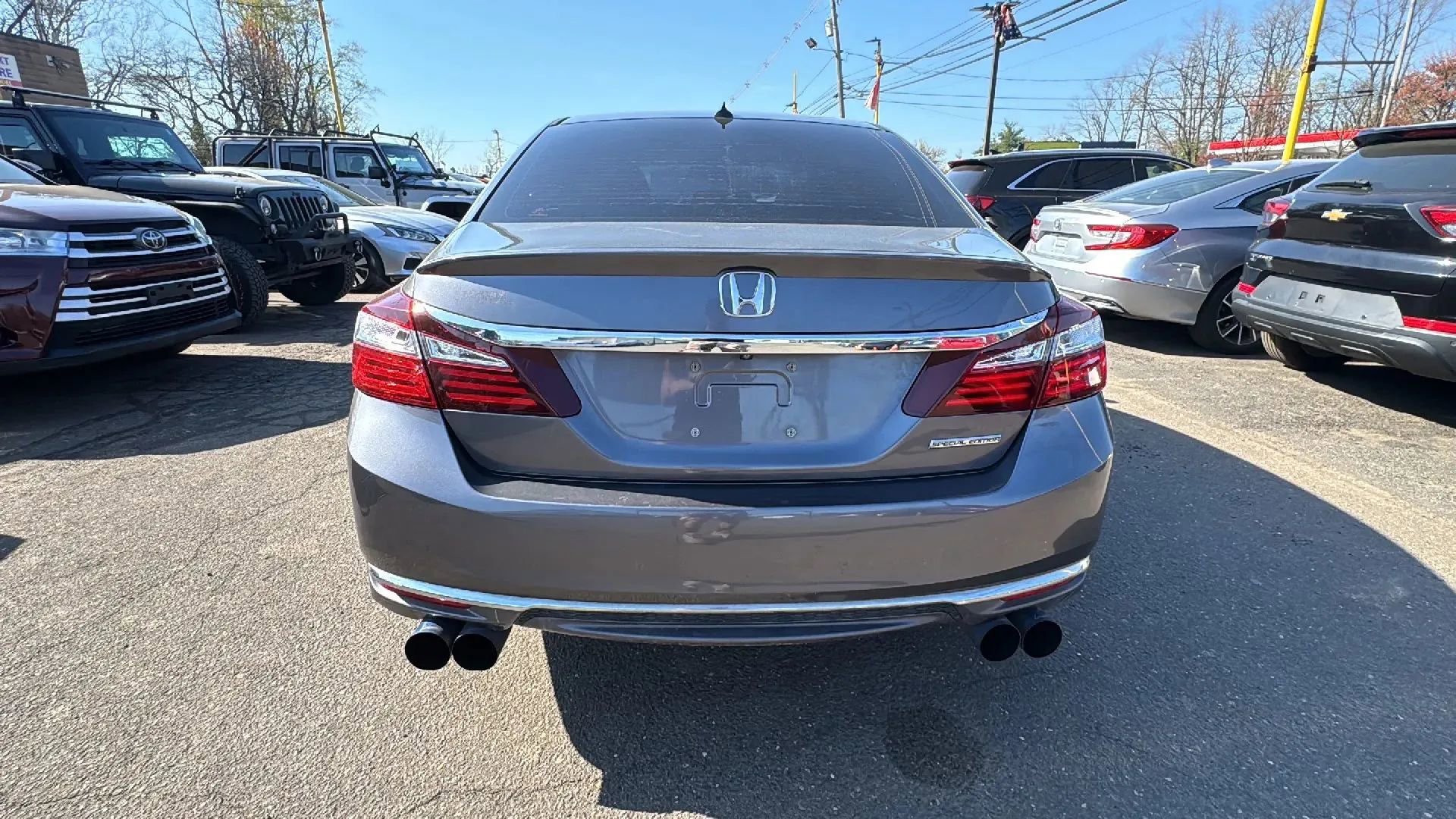 Used 2017 Honda Accord Sport Special Edition image 6