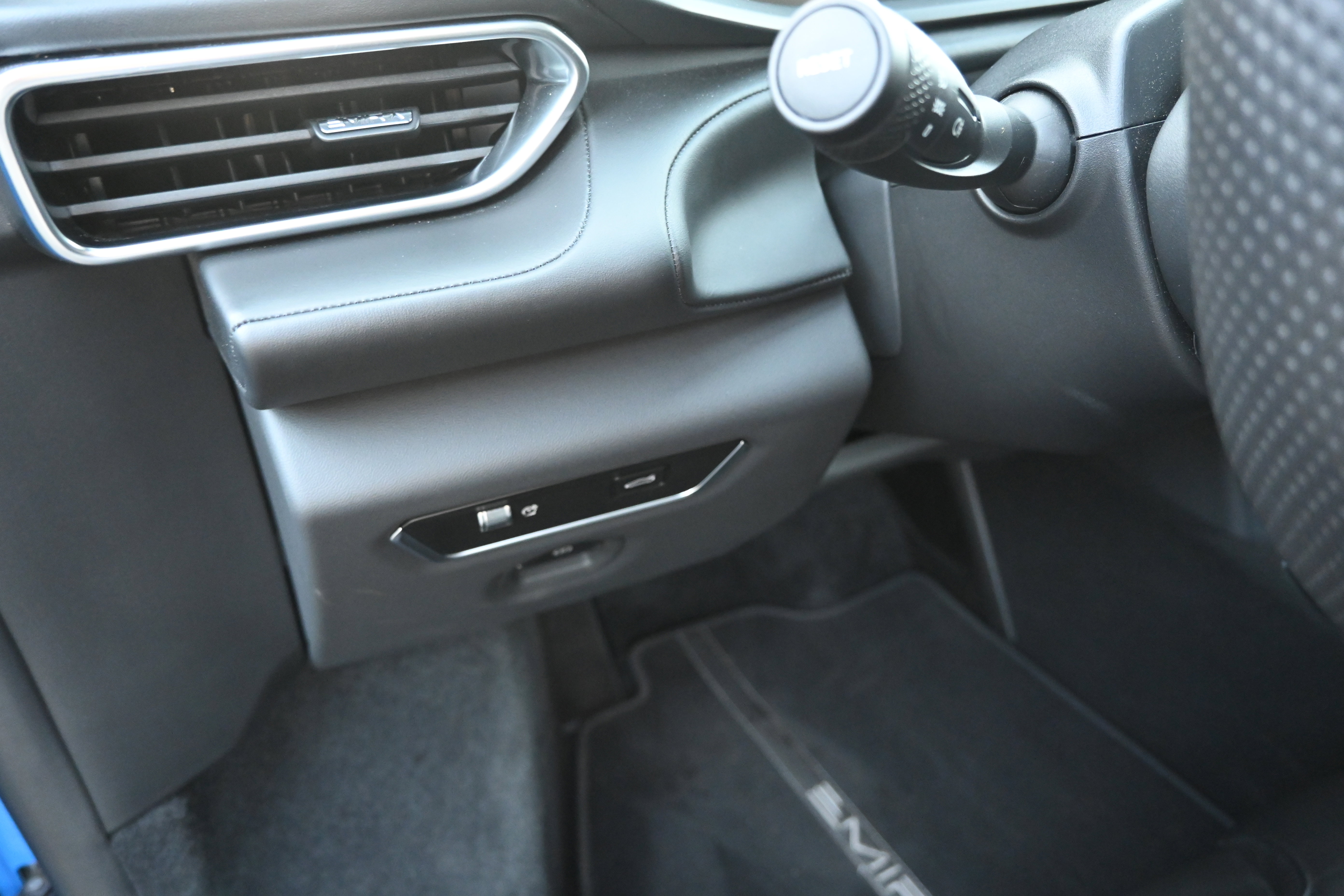 Used 2024 Lotus Emira First Edition image 45