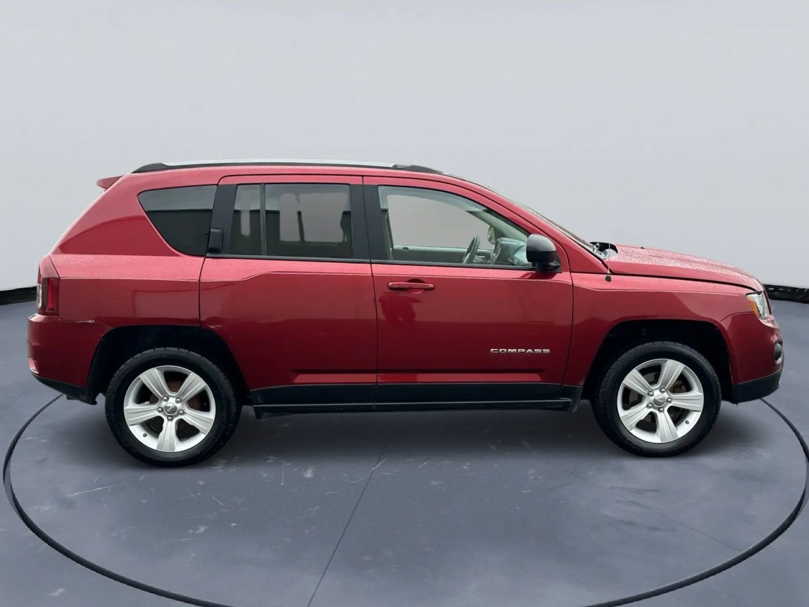 Used 2015 Jeep Compass Sport w/ Power Value Group image 4