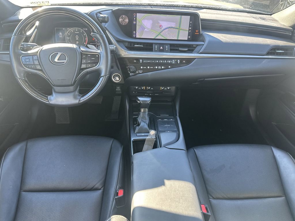 Used 2019 Lexus ES 350 w/ Premium Package image 10