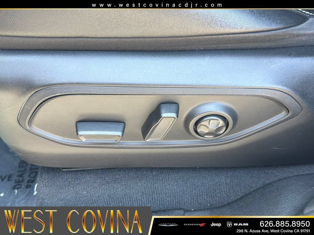 Used 2023 Jeep Grand Cherokee Limited RWD image 22