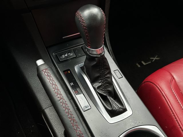 Used 2019 Acura ILX FWD image 23
