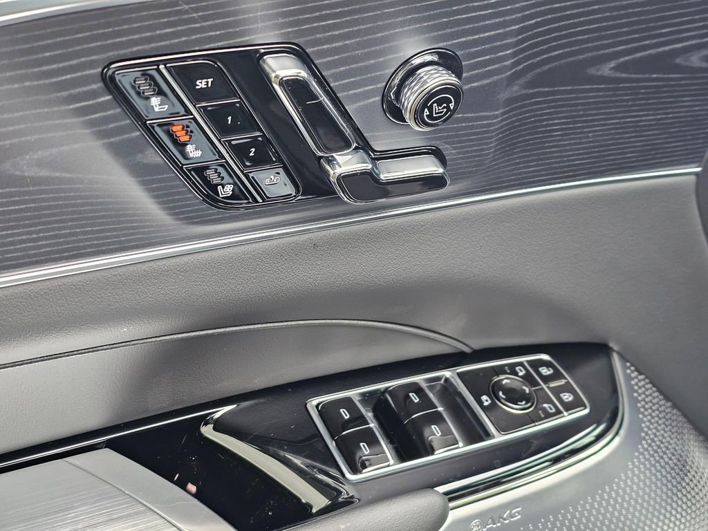 New 2026 Cadillac Lyriq Premium Sport AWD/4WD image 22