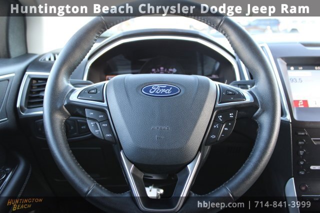 Used 2018 Ford Edge Titanium image 15
