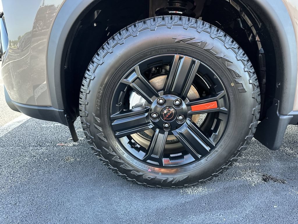 New 2026 Nissan Rogue SV AWD/4WD image 16