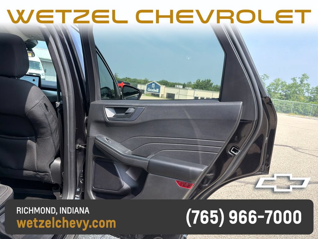 Used 2023 Ford Escape Active AWD/4WD image 15