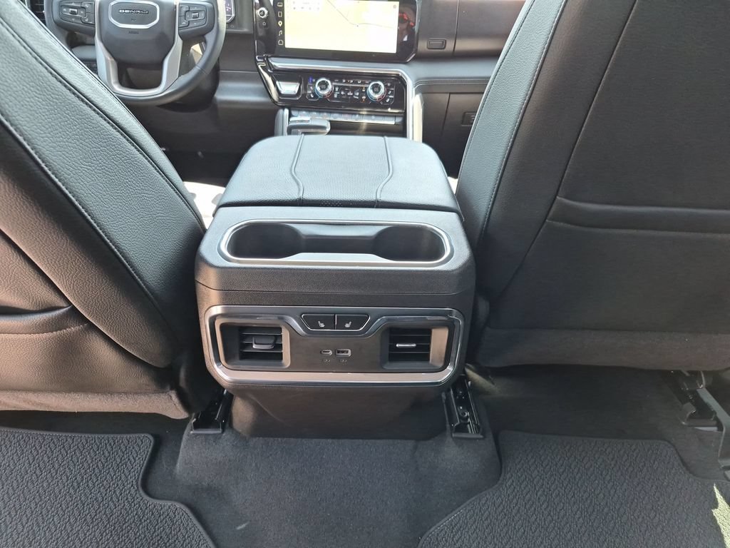 Used 2025 GMC Sierra 1500 Denali AWD/4WD image 34