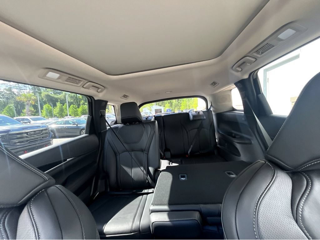 New 2025 INFINITI QX60 Pure FWD image 6