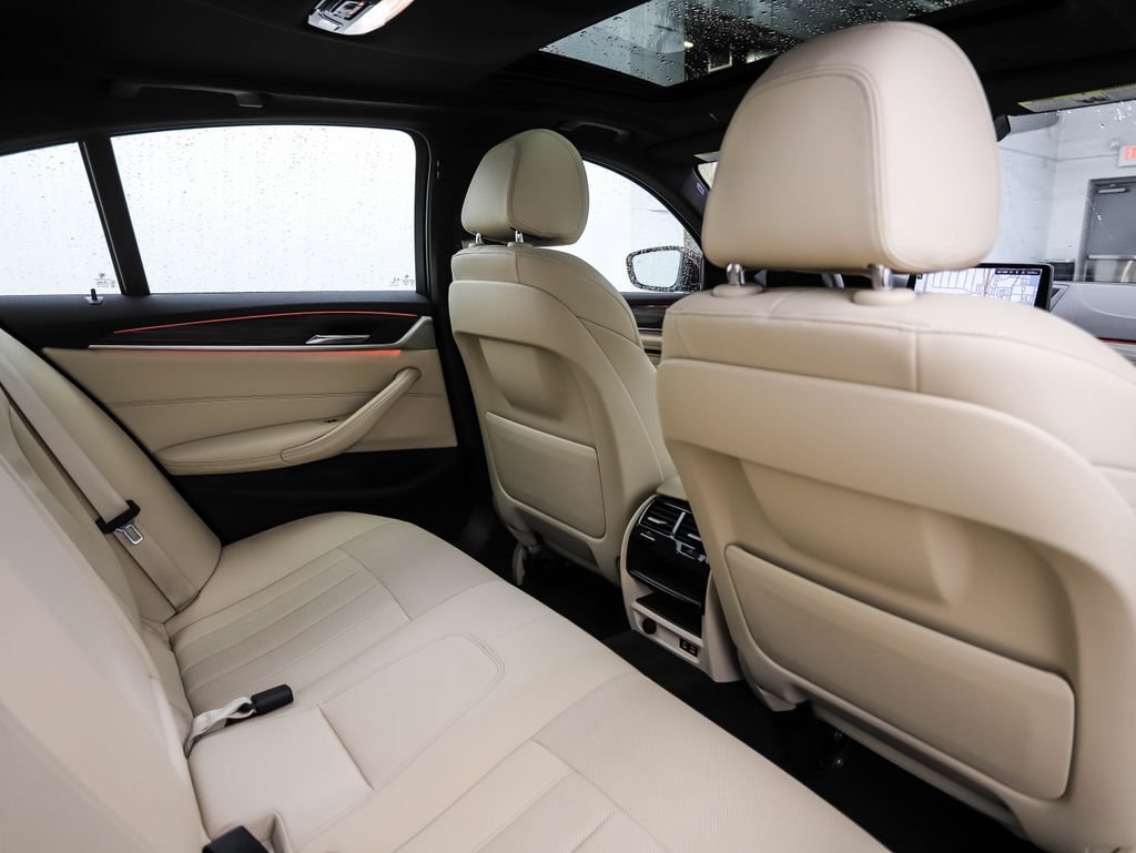 Certified 2023 BMW 530i xDrive AWD/4WD image 25