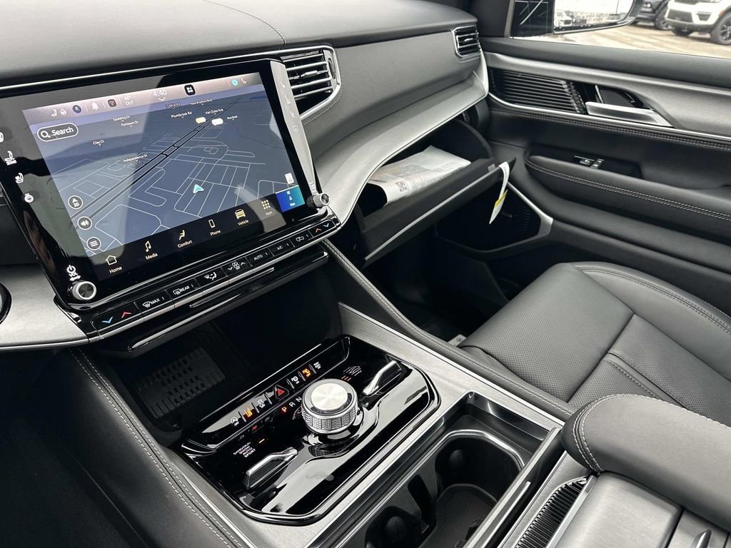 New 2026 Jeep Grand Wagoneer L Limited image 19