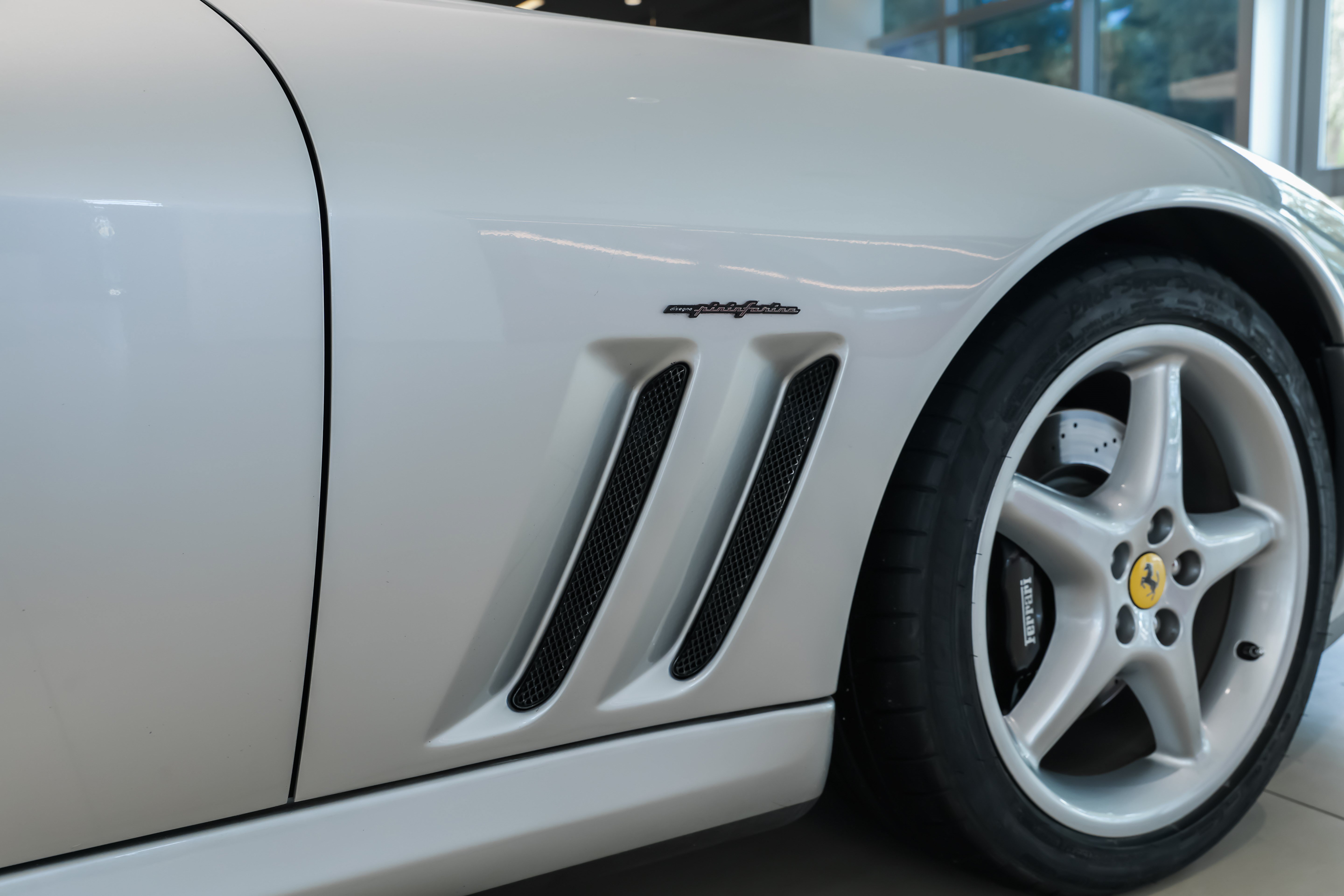 Used 1998 Ferrari 550 Maranello Coupe RWD image 30