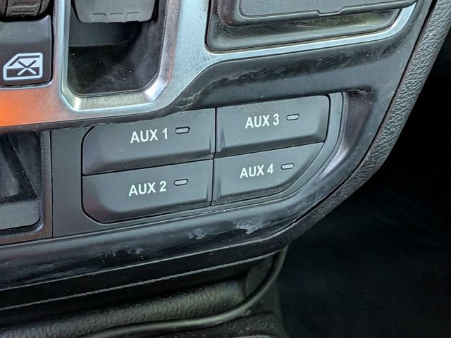 Used 2019 Jeep Wrangler Unlimited Sahara AWD/4WD image 23