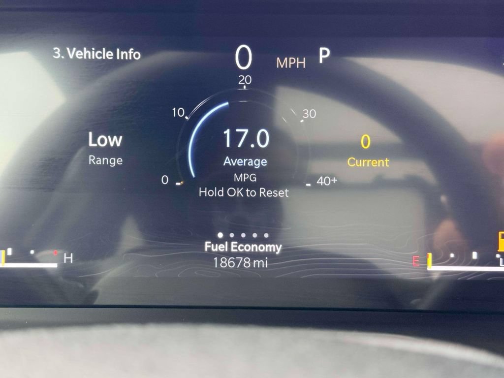 Used 2024 Jeep Grand Cherokee Limited AWD/4WD image 18
