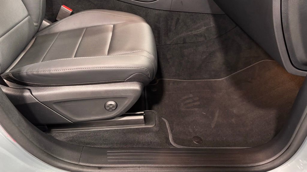 Certified 2023 Mercedes-Benz GLE 350 4MATIC image 18