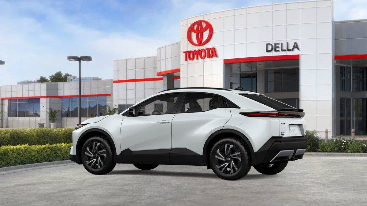 New 2026 Toyota C-HR AWD/4WD image 28