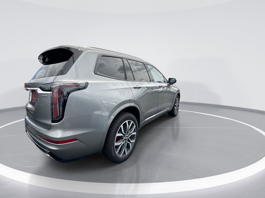 Used 2024 Cadillac XT6 Sport image 8