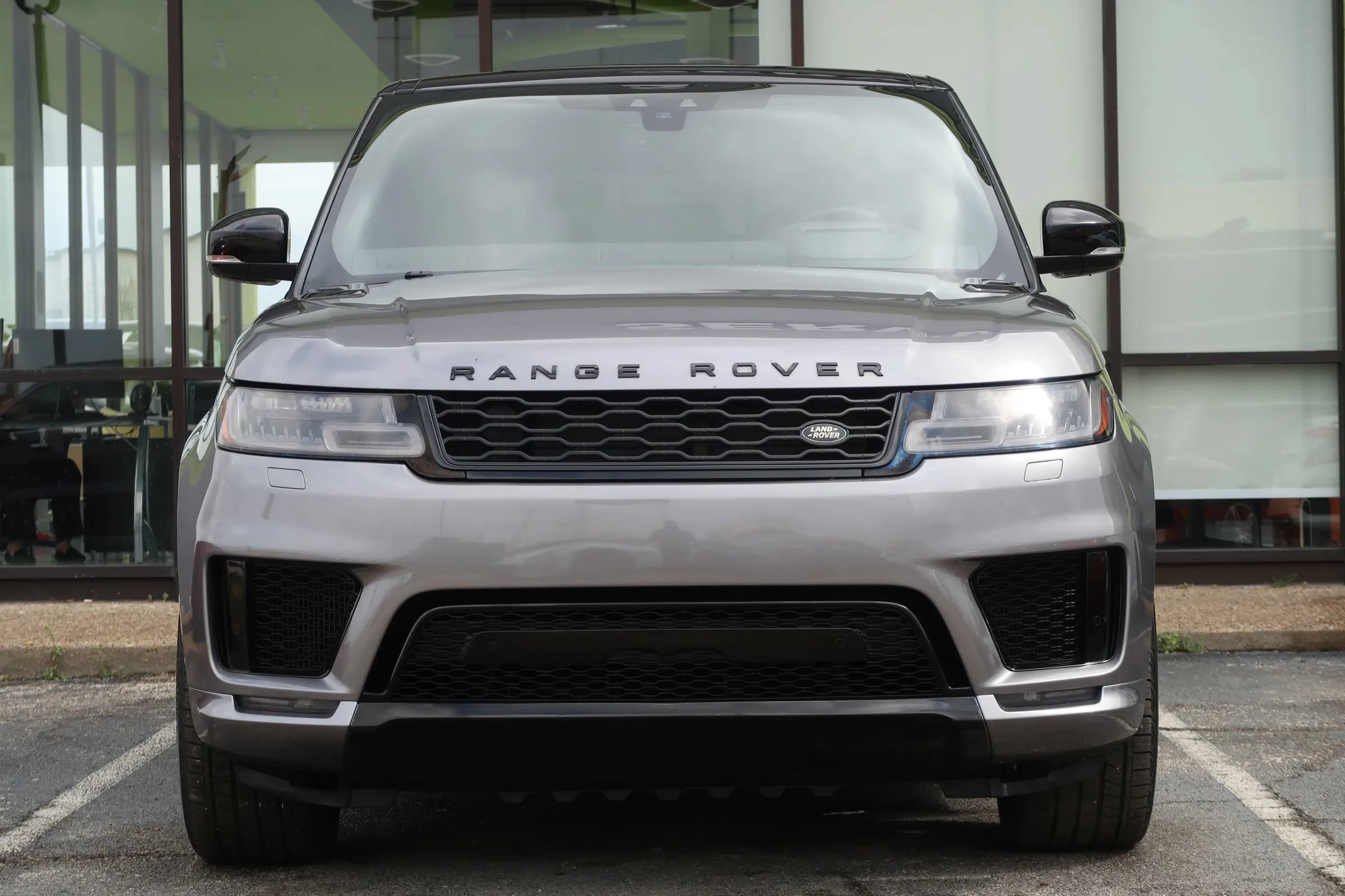 Used 2022 Land Rover Range Rover Sport HSE Dynamic AWD/4WD image 2