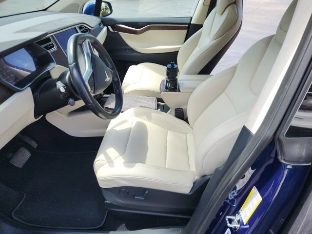 Used 2017 Tesla Model X 90D AWD/4WD image 8