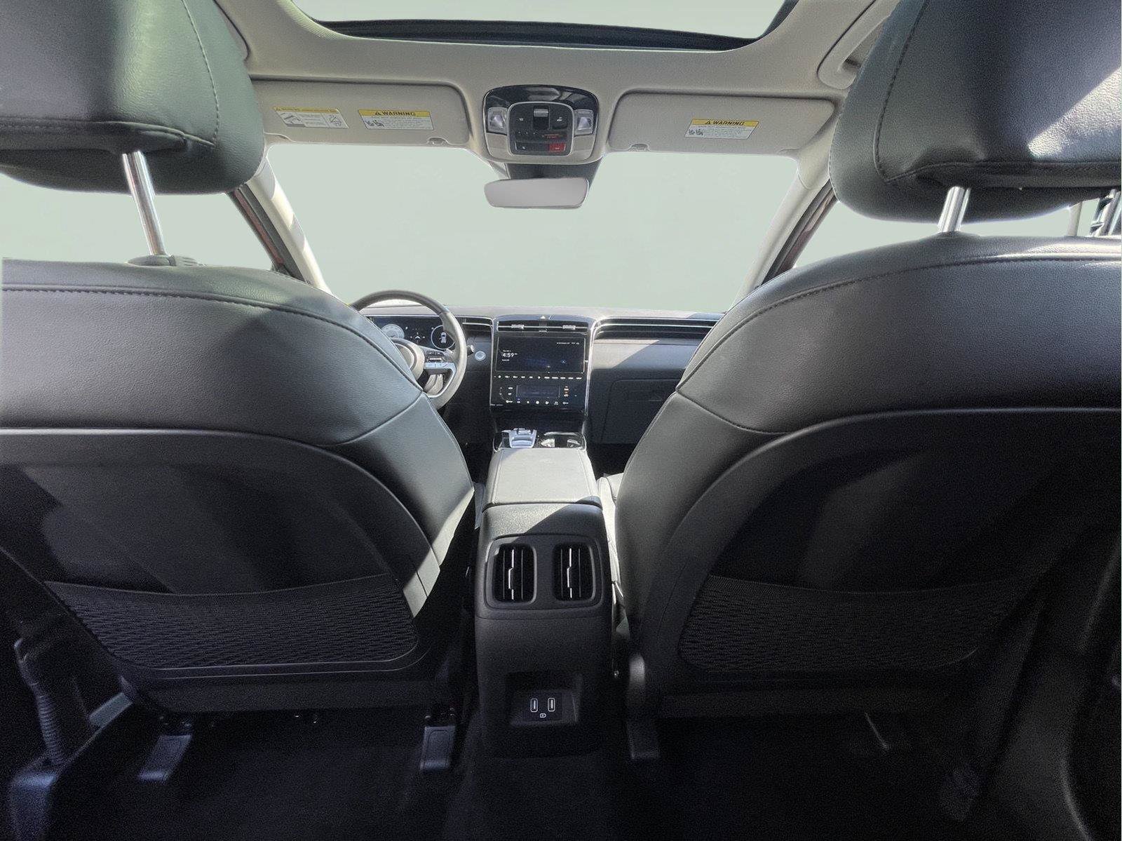 Used 2024 Hyundai Tucson Limited AWD/4WD image 16