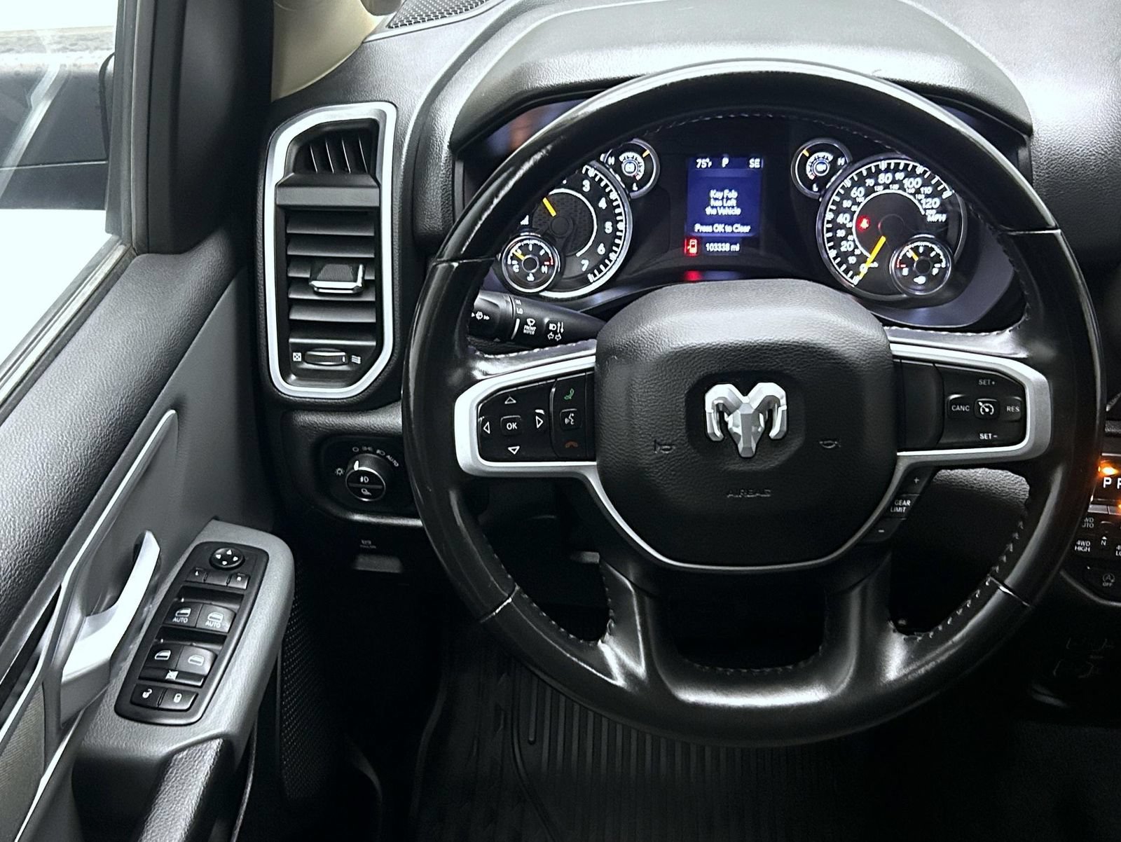 Used 2020 RAM 1500 Big Horn AWD/4WD image 12