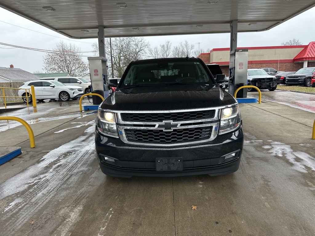 Used 2020 Chevrolet Suburban LT image 2