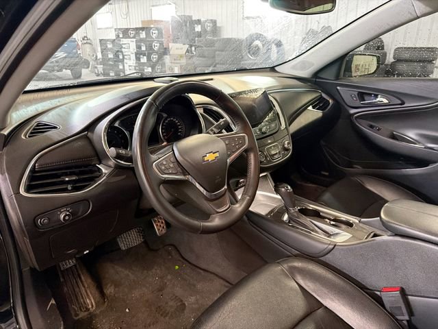 Used 2016 Chevrolet Malibu LT FWD image 8