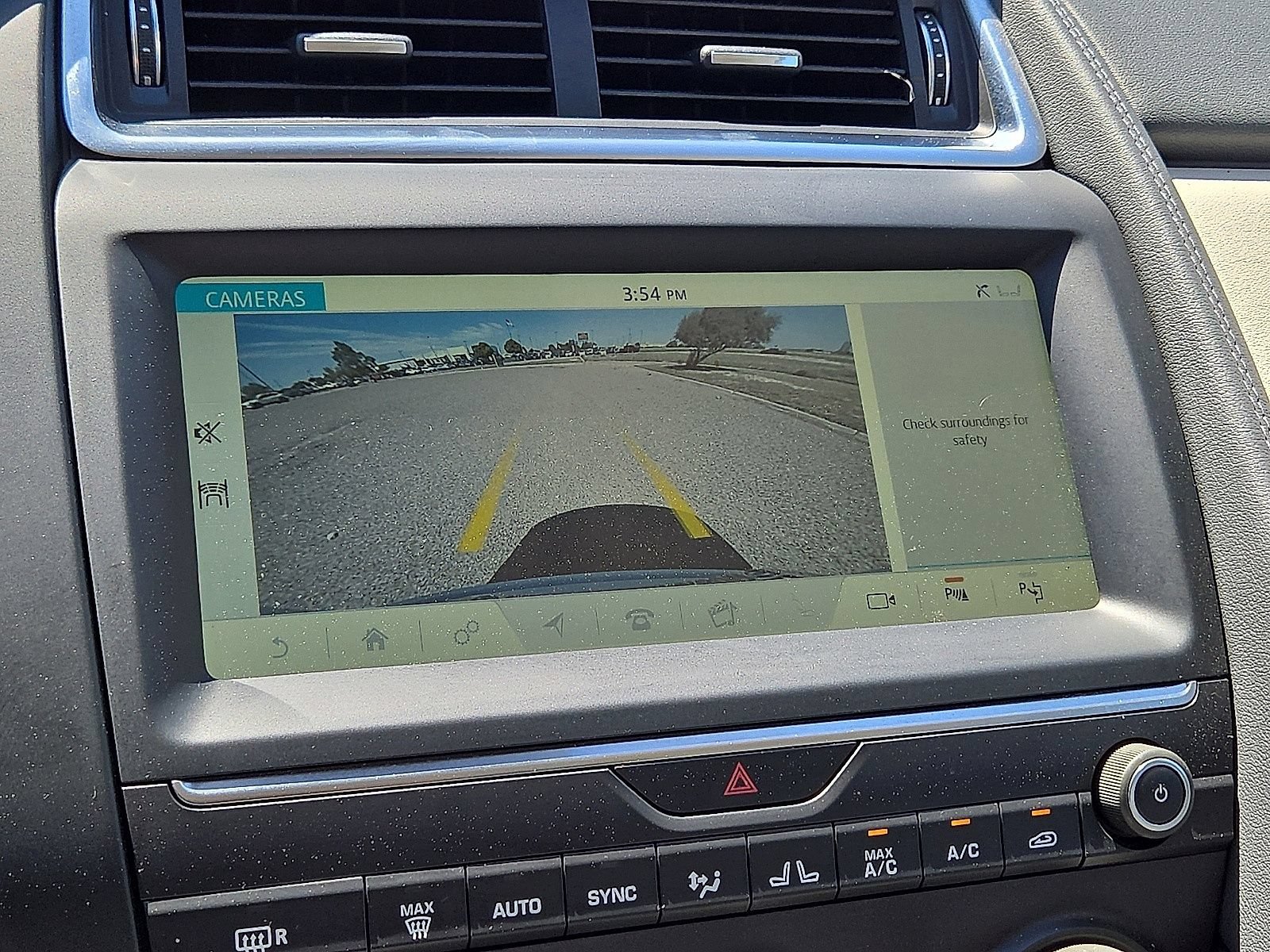 Used 2020 Jaguar E-PACE SE AWD/4WD image 30