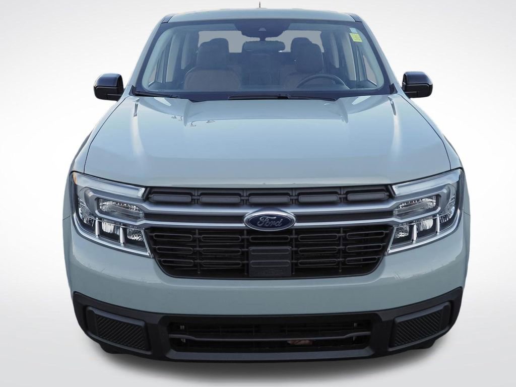 Used 2024 Ford Maverick Lariat image 2