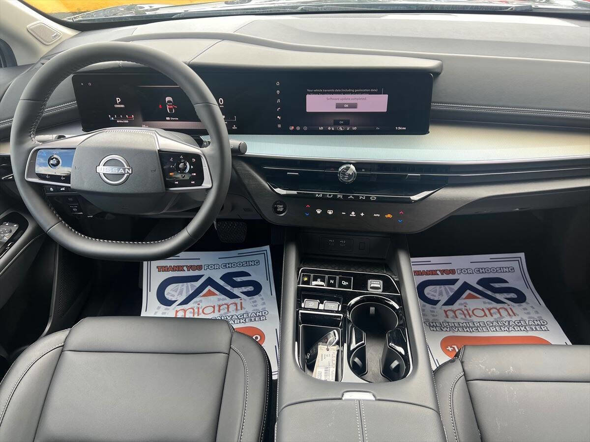 Used 2025 Nissan Murano SL AWD/4WD image 10